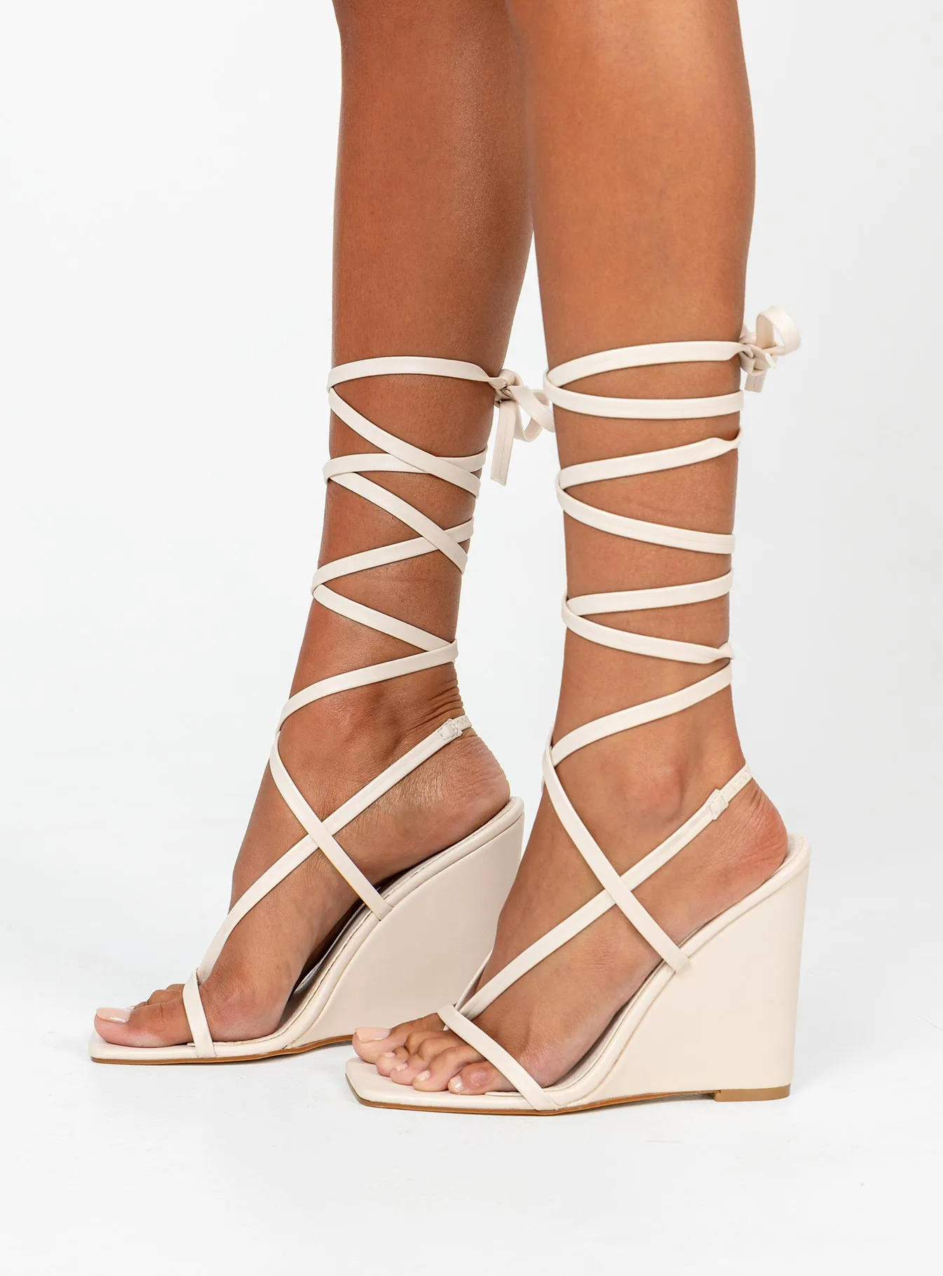 Allegro Wedged Heels Bone