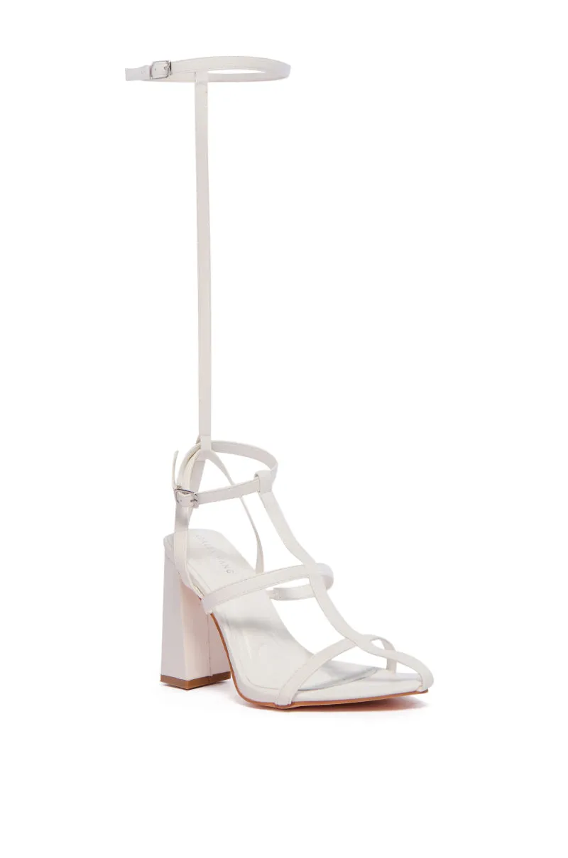 AZALEA WANG KYMANI WHITE STRAPPY SANDAL