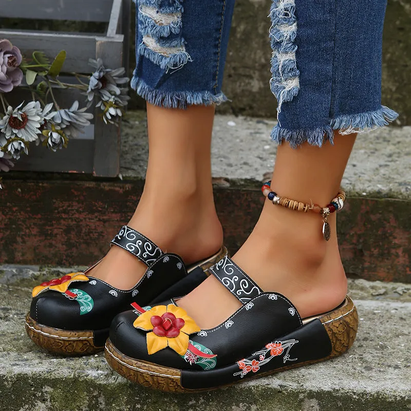 Ethnic flower decor chunky platform closed toe slides