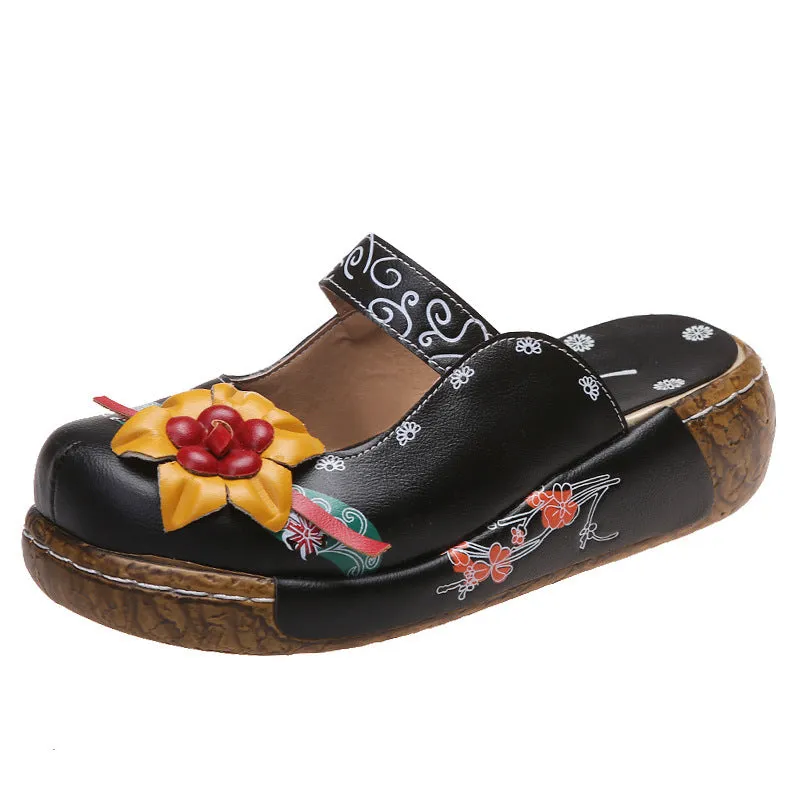 Ethnic flower decor chunky platform closed toe slides